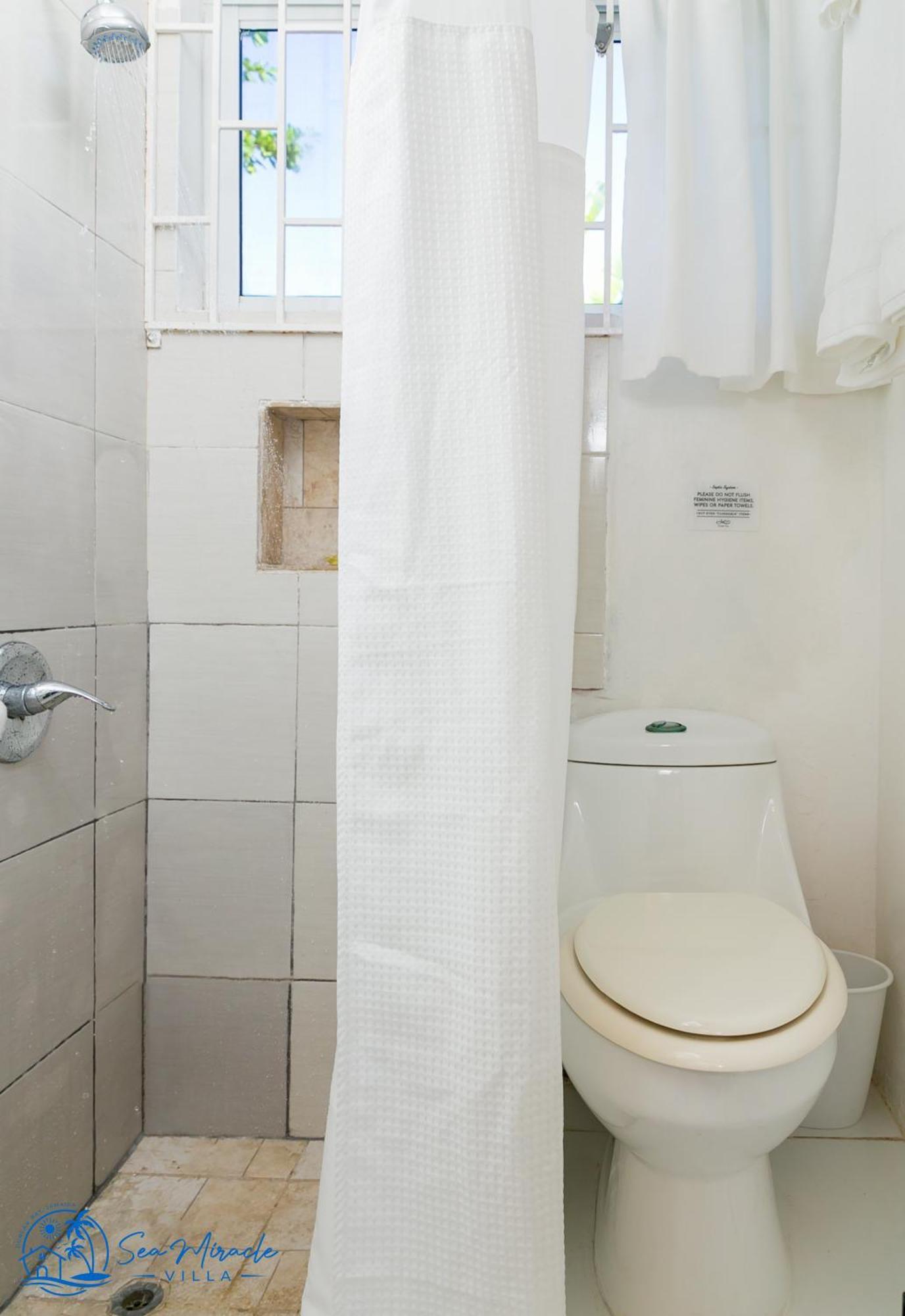 Sea Miracle Villa/Beach Cottage Silver Sands Exteriör bild